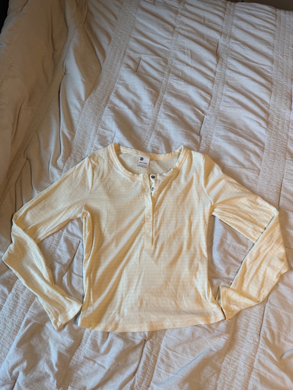All in Motion womens shirt